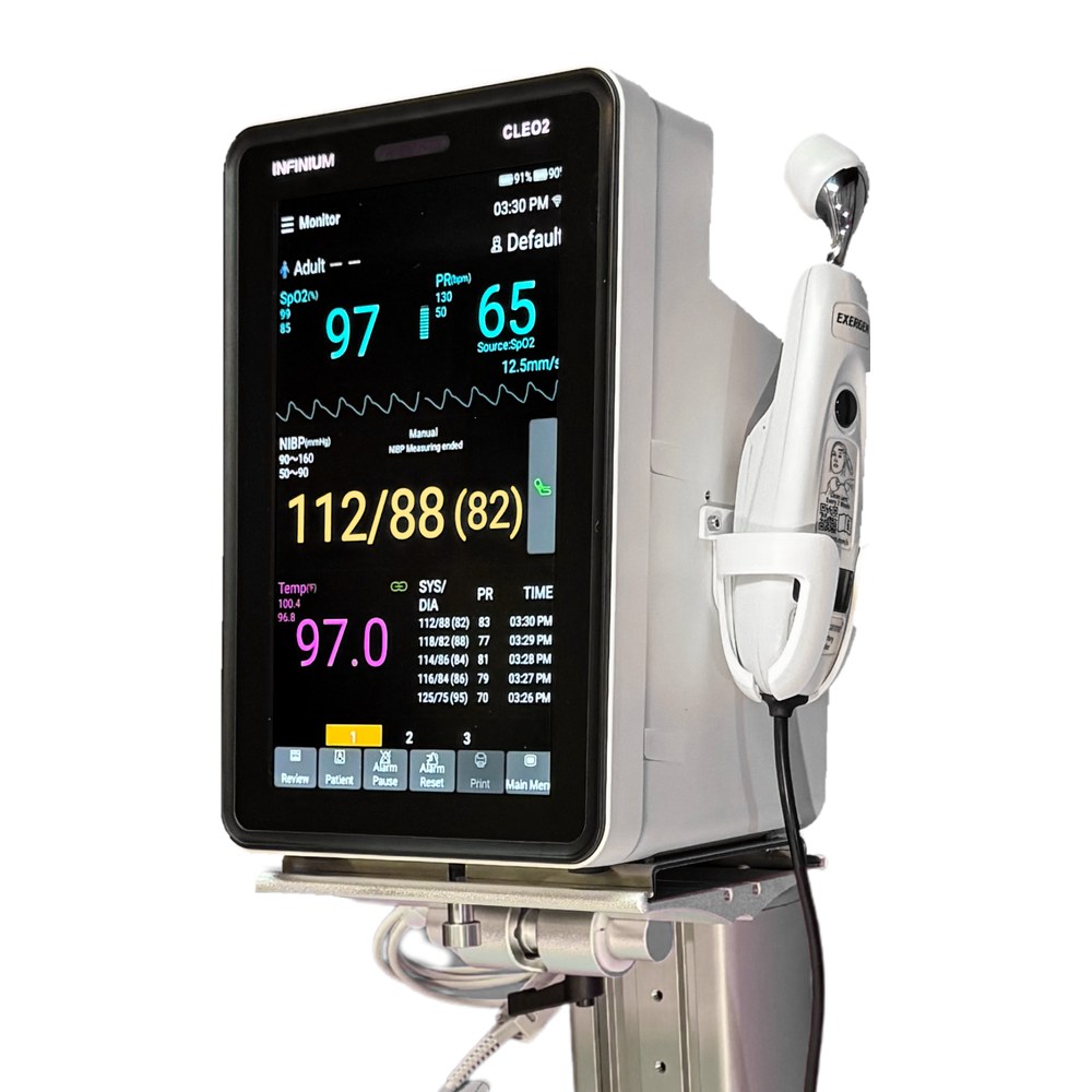 CLEO II vital signs monitor