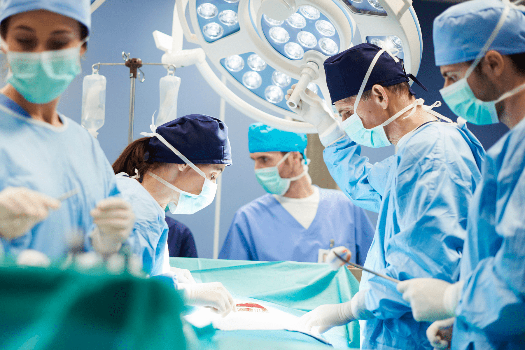 A Comprehensive Buying Guide When Choosing Surgical Lights
